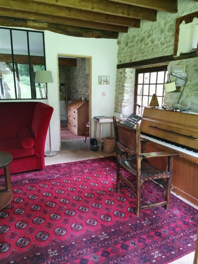 Domaine De La Folicoeur Hotel Sainte-Colombe-près-Vernon Екстериор снимка